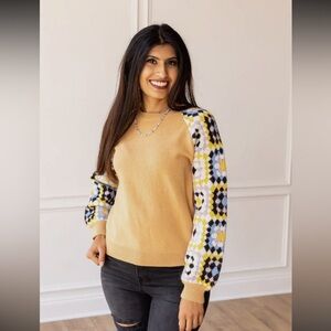 067. Crochet knit sweater in tan yellow